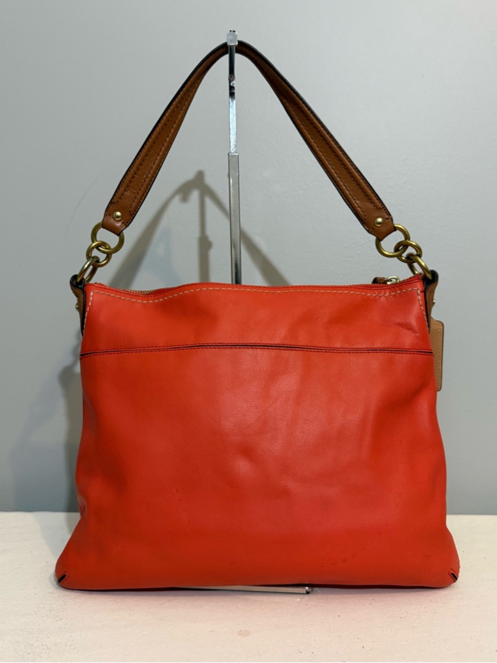 Coach Poppy Perri Hippie Convertible Shoulder Crossbody Bag Orange Coral Leather - Picture 3 of 16